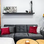Loftowy Apartament Na Lazarzu